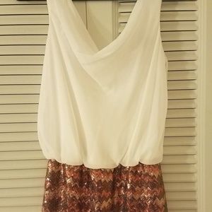 White/Sparkly Mini skirt Dress - M